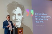 BDZV-Ressortvorstand Lambert Lensing-Wolff in Fulda bei der Logistikkonferenz am Rednerpult