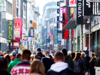 Einkaufsstraße in Köln, Deutschland