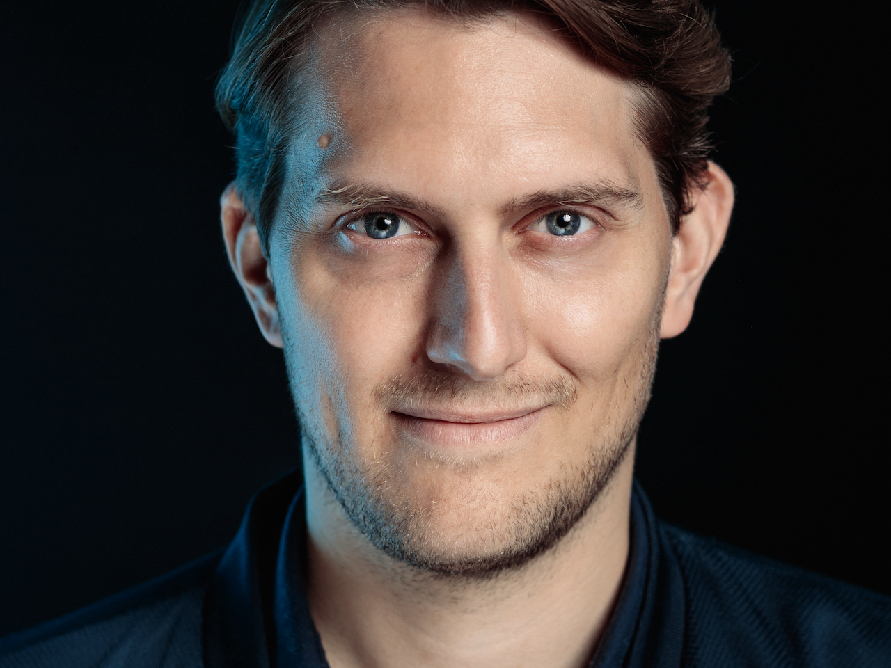 Dennis Papirowski by Viktor Strasse