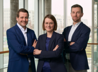 Das Führungsteam von Produktentwicklung und Vertrieb der F.A.Z. unter der Leitung von Nico Wilfer (rechts), Marina Sorg und Tobias Fredebeul-Krein.