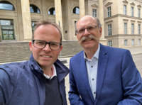 Lars Laue ("NOZ") und Stefan Idel ("NWZ).