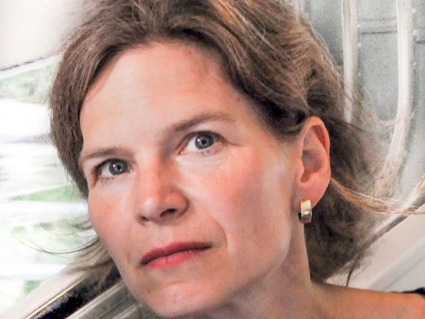 Portraitfoto von Julia Schaaf