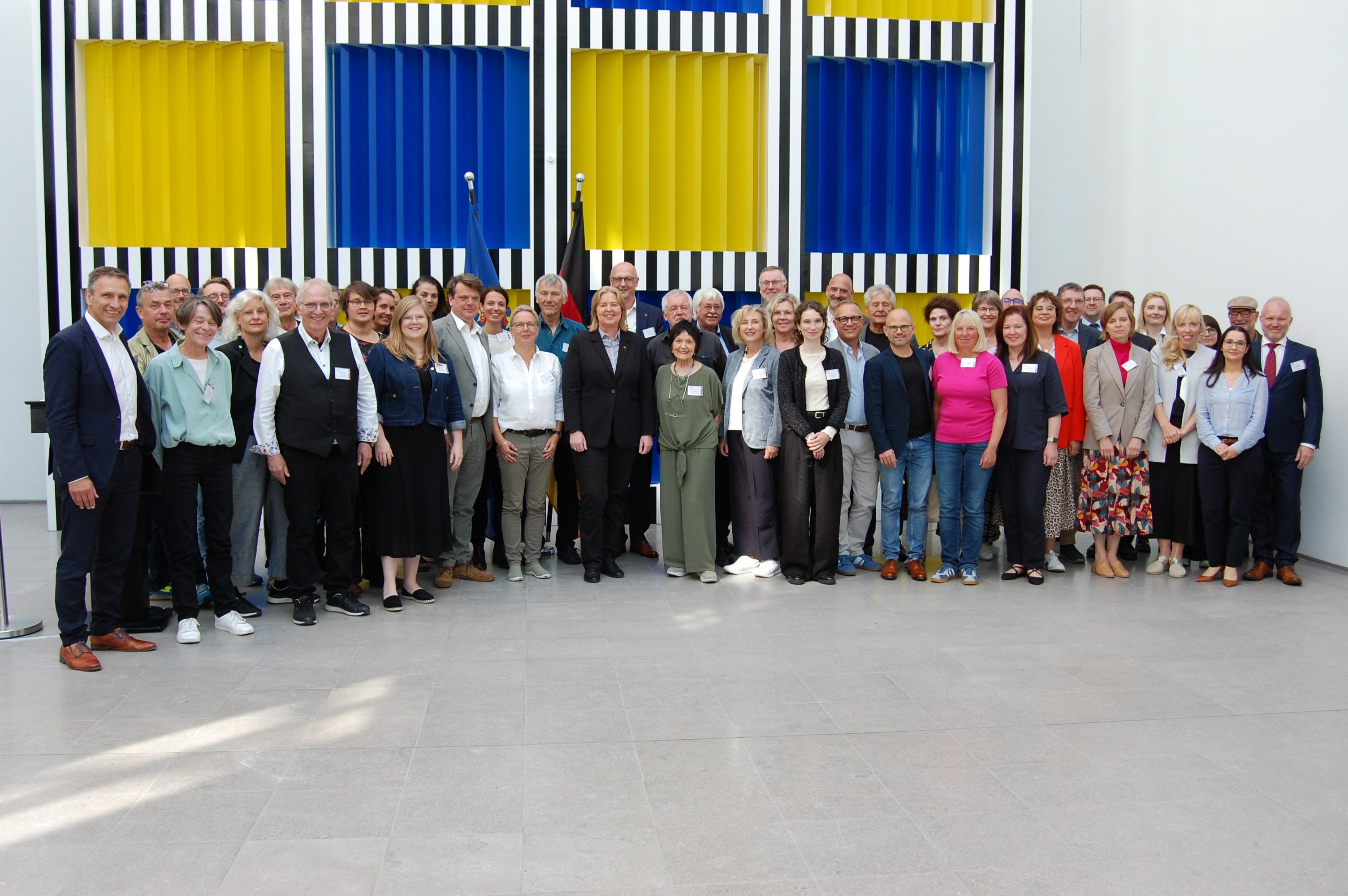 Gruppenfoto des Beirats der Künstlersozialkasse