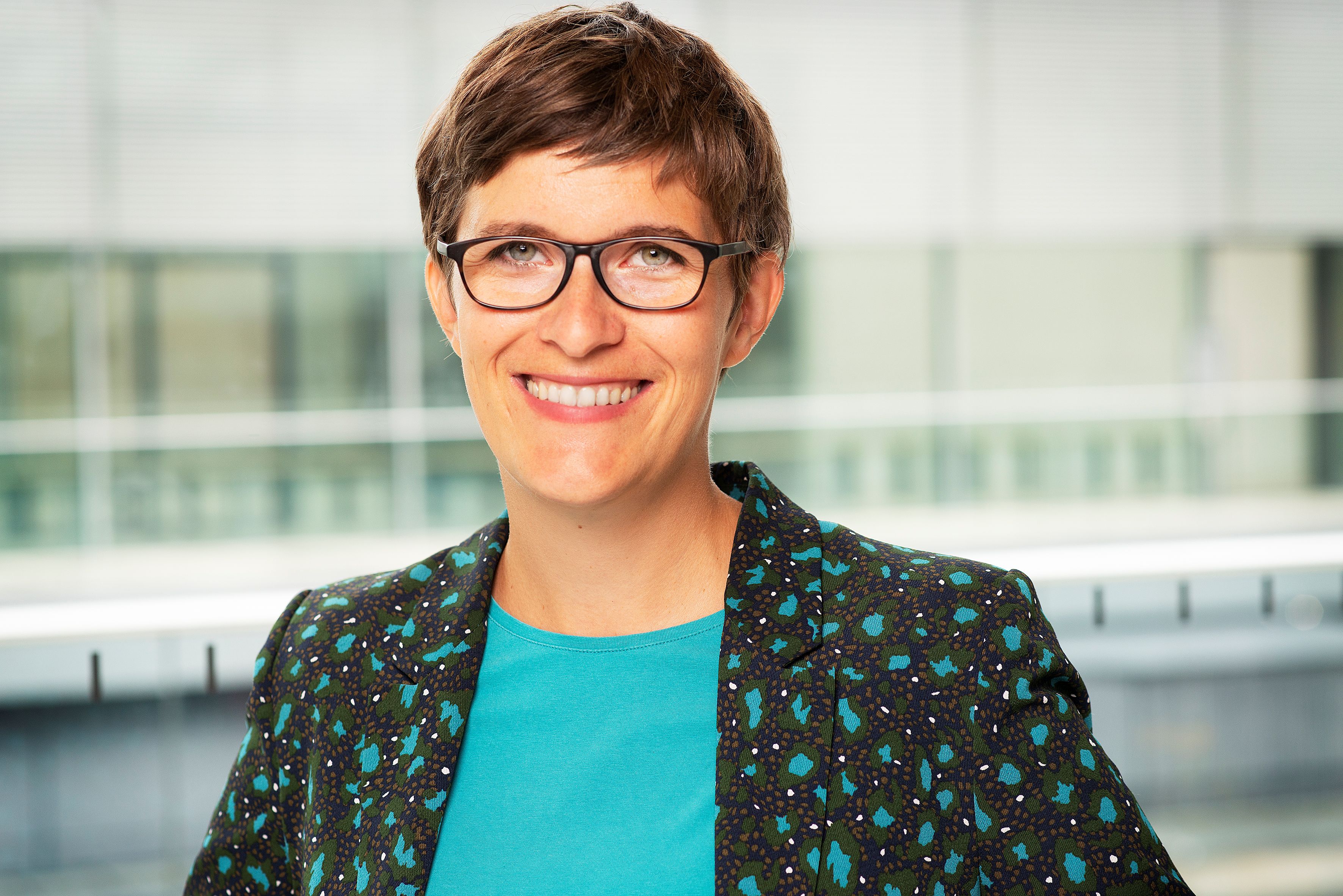 Porträtfoto von Dr. Anna Lührmann