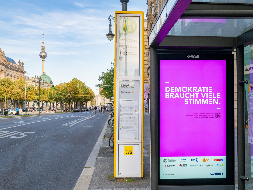 Straßenwerbung